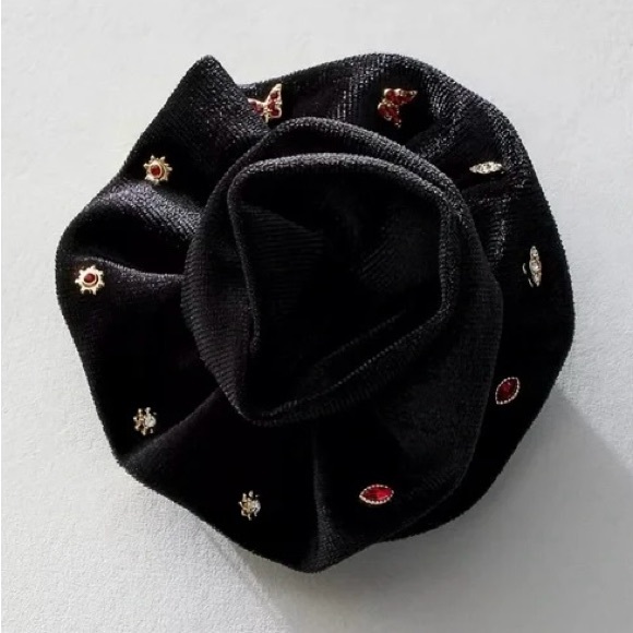 NWT Free People Velvet Rosette Stud Earring Pack & Brooch - Black, Blue, Pink - Picture 5 of 10